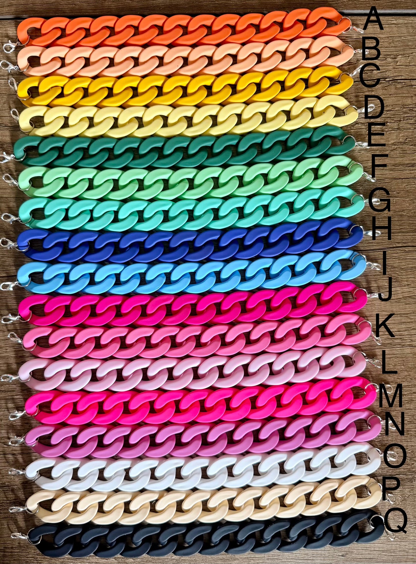 Large Matte Hat Chains