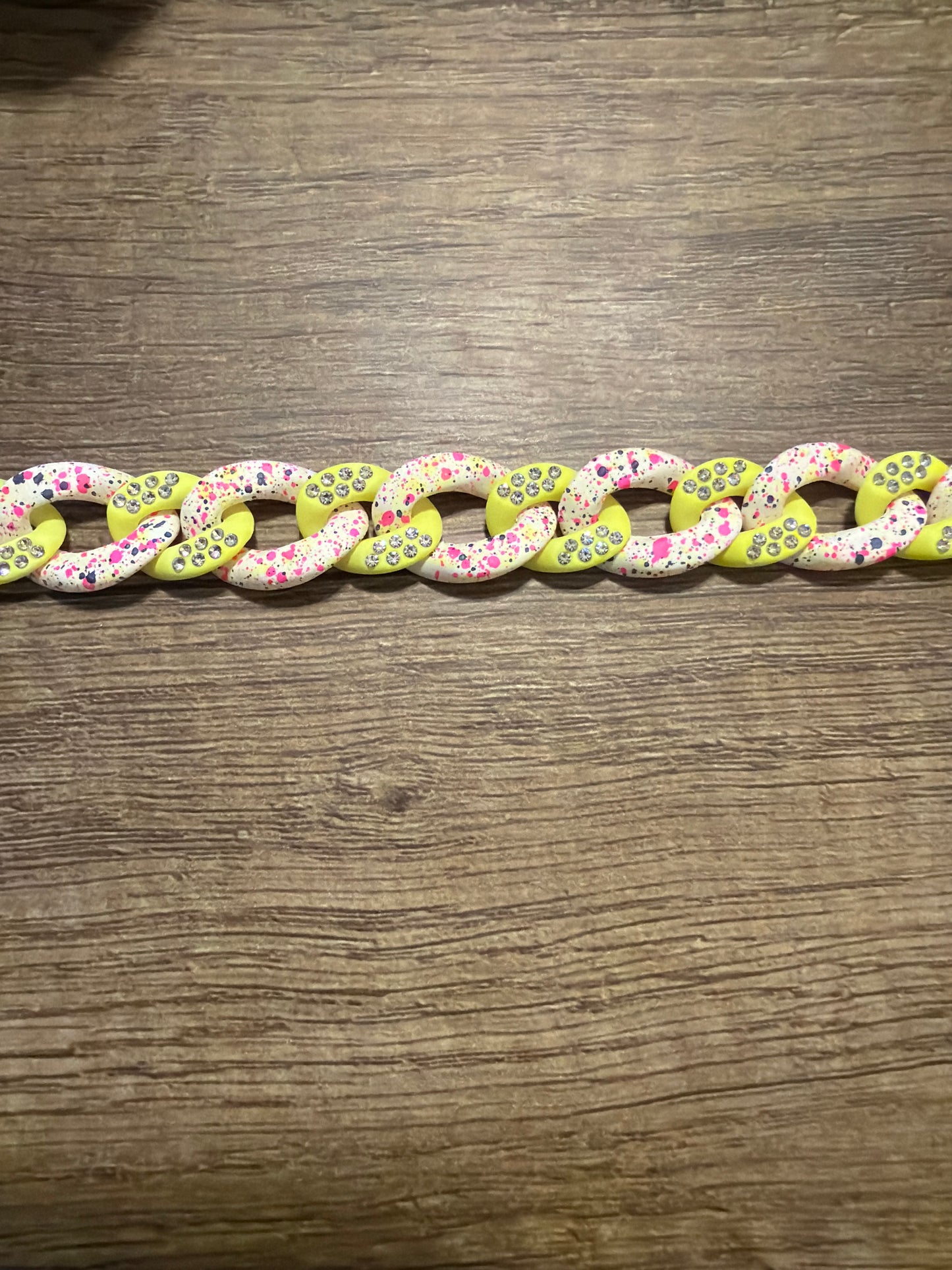 Neon Splatter Chains