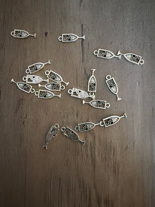 Silver wine glass charm Lot