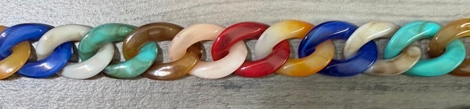 Marbled Medium Link chain