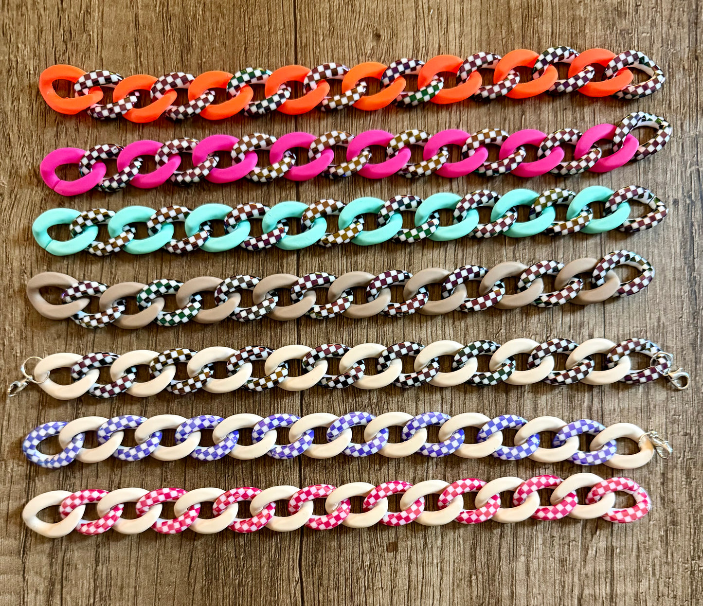Checkered and Matte Chains
