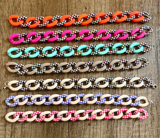 Checkered and Matte Chains