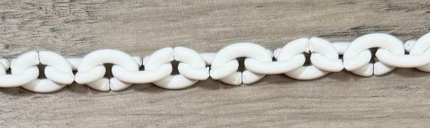 Small Matte Oval Link