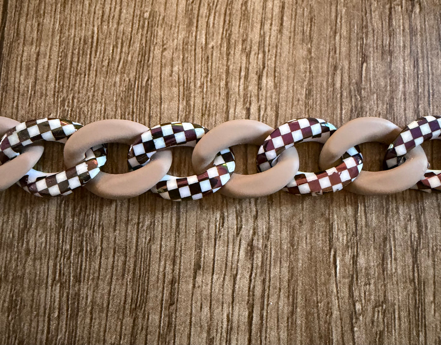 Checkered and Matte Chains