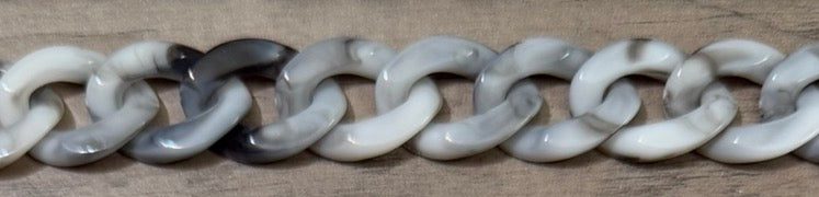 Marbled Medium Link chain