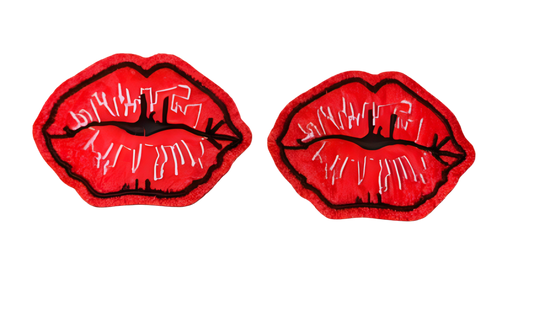 Lips Patch Iron On Lot of 2!  Hat Bar Filler Felt Patch Kiss Kissing Love Lipstick