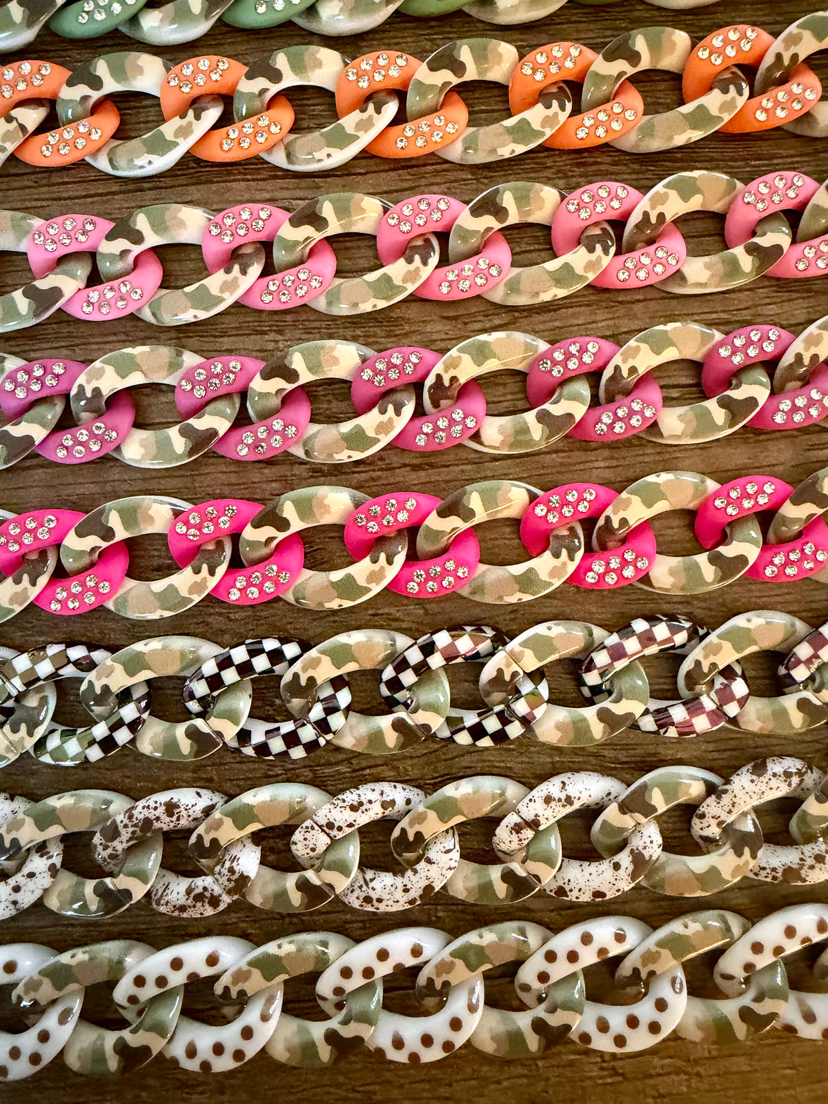 Camo Chains