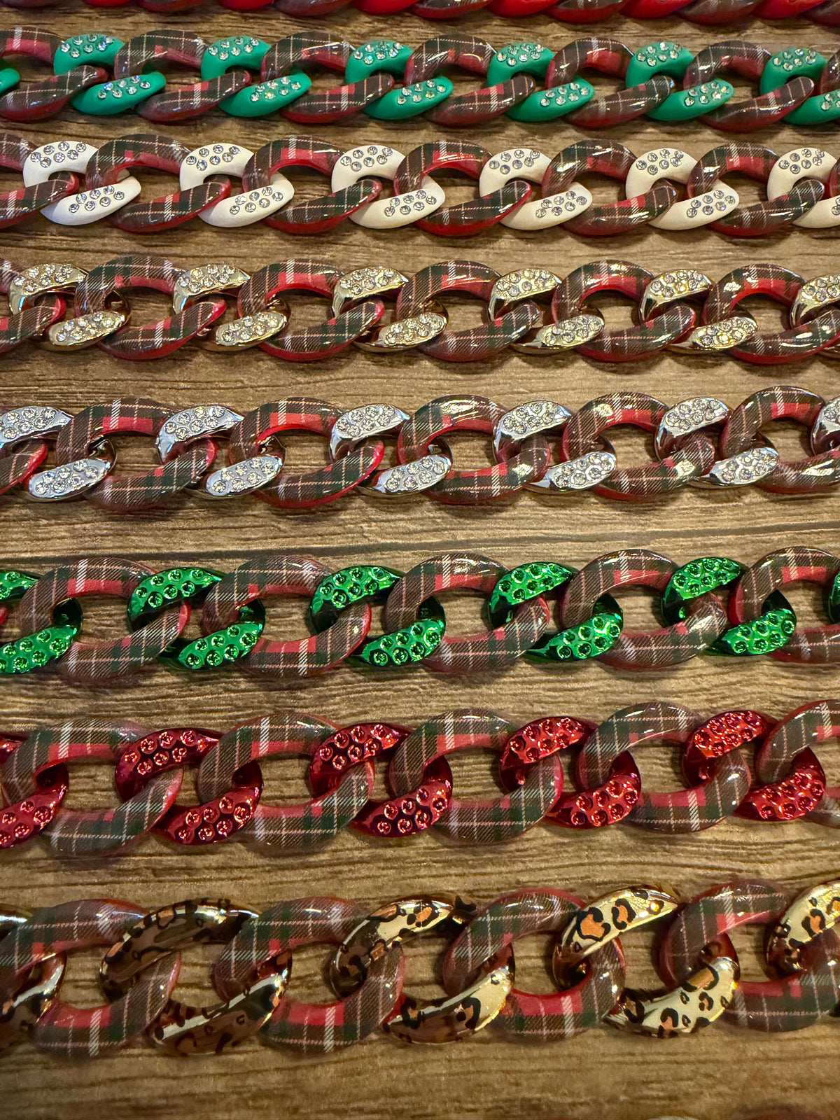 Red & Green Plaid Chains